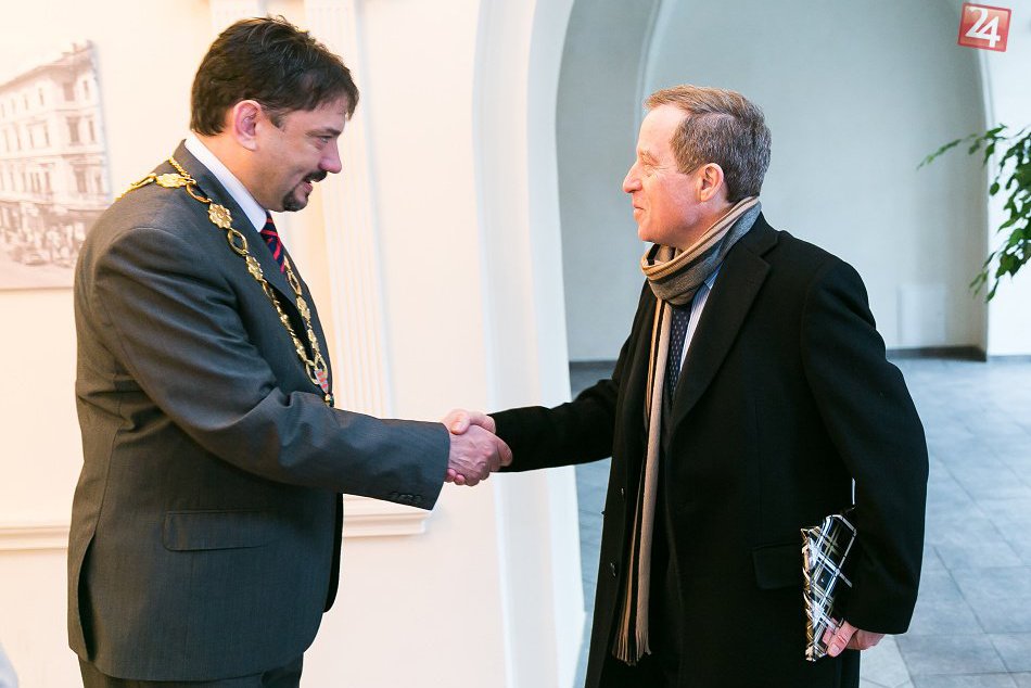 Primátor Gogola prijal francúzskeho veľvyslanca: Rozprávali sa aj o spolupráci v