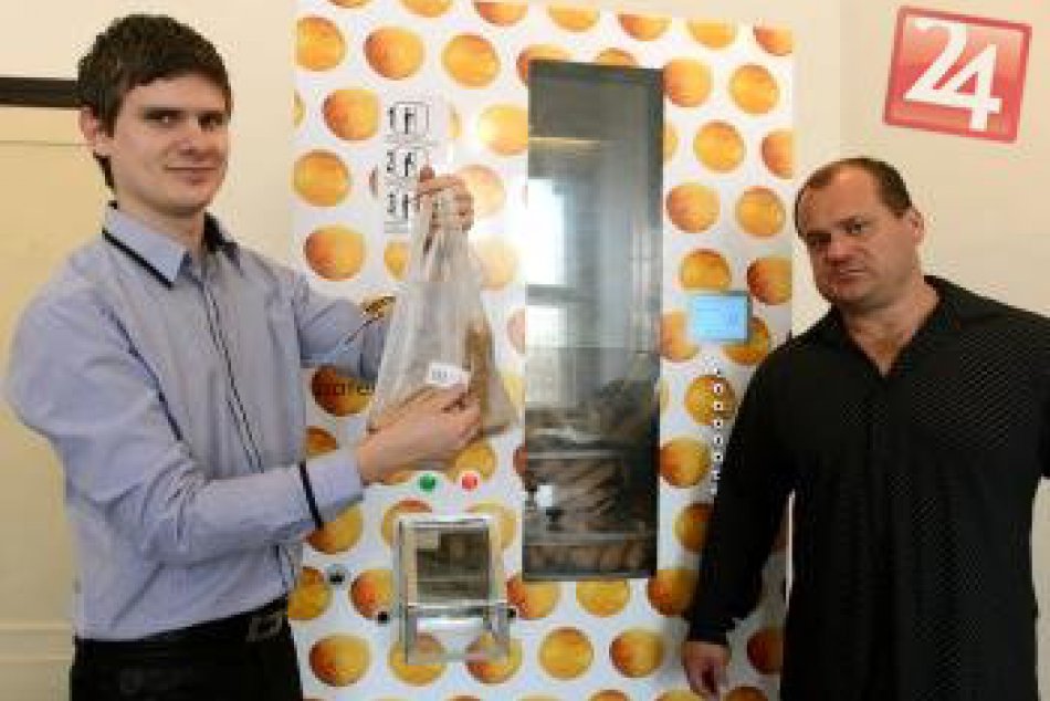 Jedinečný automat na pečivo: Koniec nehygienickému nákupu