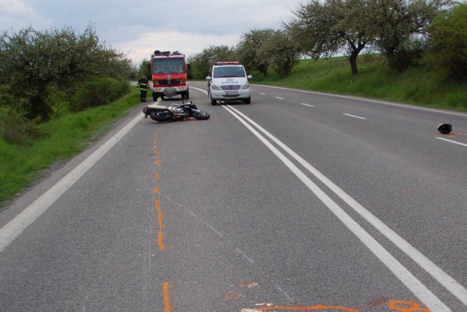 Motorkár († 29) ťažkým zraneniam na mieste podľahol