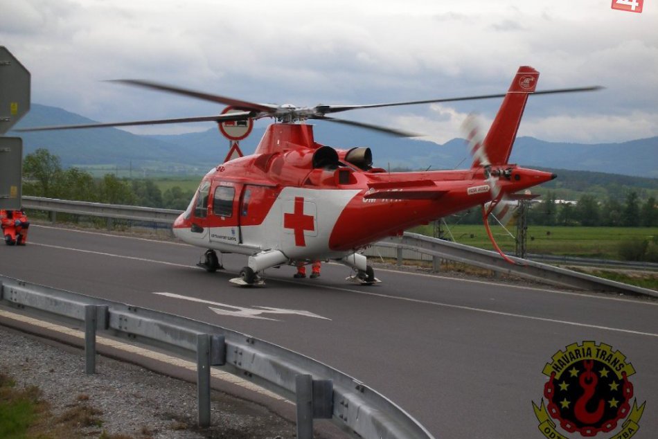 Tragická nehoda na šášovskej križovatke OBRAZOM: Dievčatko (5) prevážal vrtulník