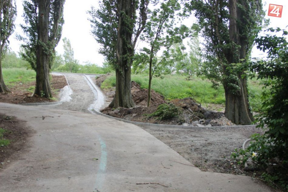 Výstavba cyklo chodníka