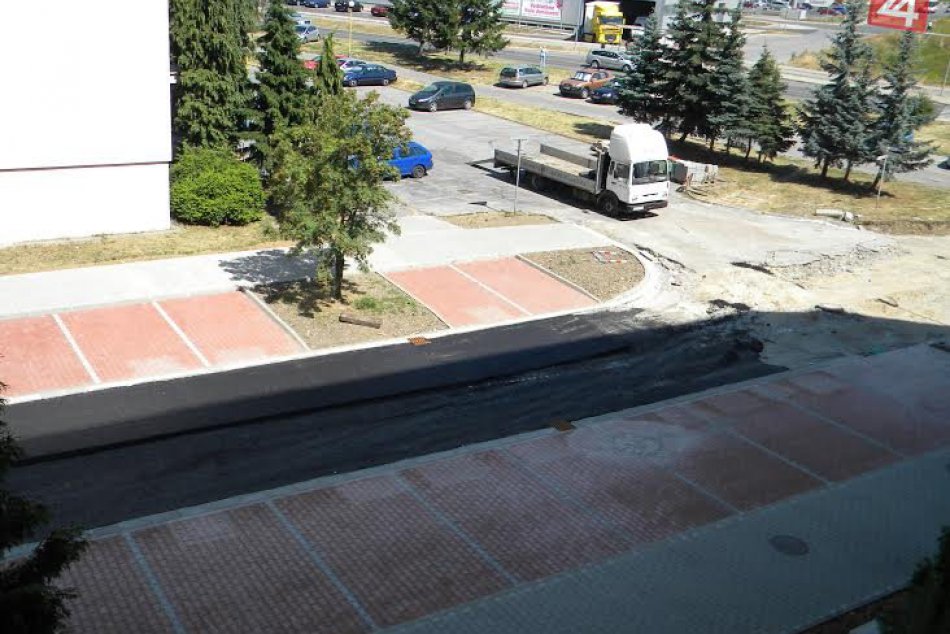 OBRAZOM: Ako prebieha rekonštrukcia Nográdyho ulice?