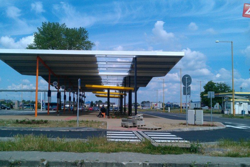 Nové autobusové nástupište na Staničnej ulici