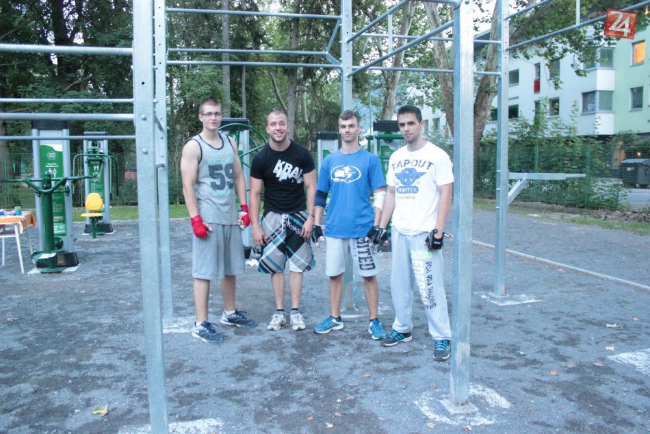 Bystrickí workouteri sa pokúsili prekonať nevšednú výzvu