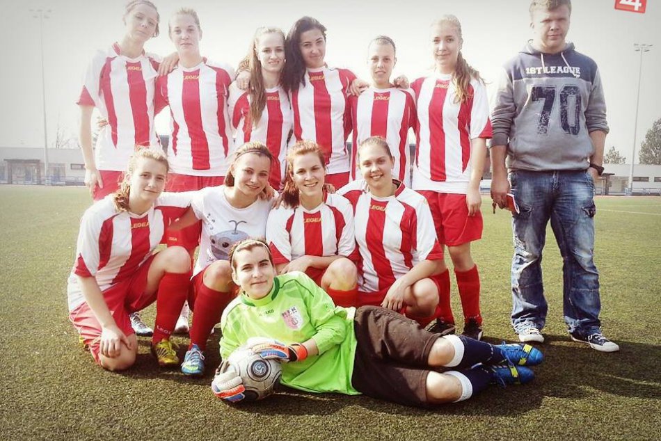 Ženský futbal v Topoľčanoch