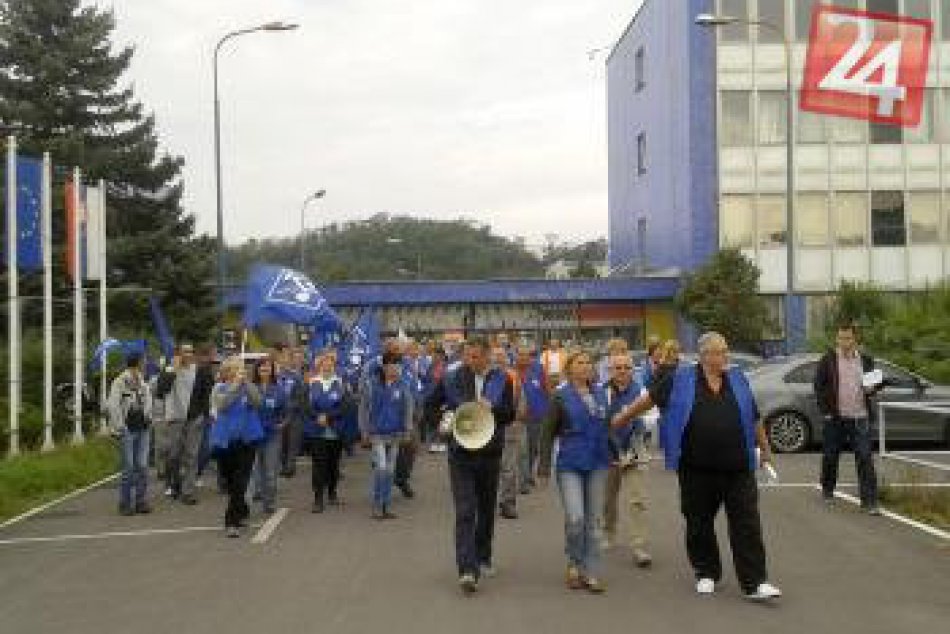 Približne 80 zamestnancov WAY opäť v uliciach