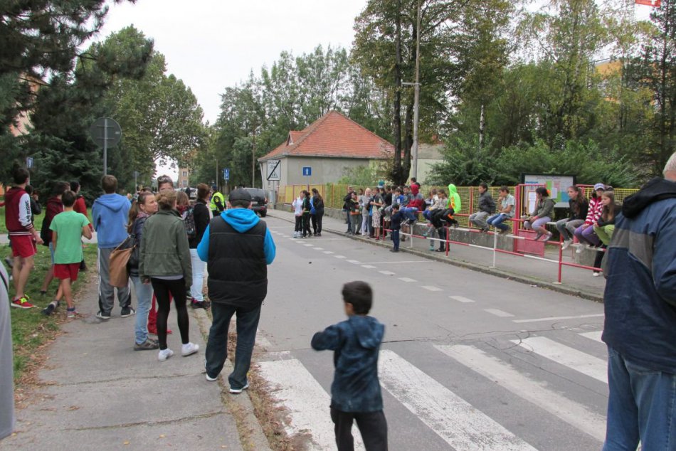 Na večerný beh si prišlo zabehať poriadne veľa  mládeže