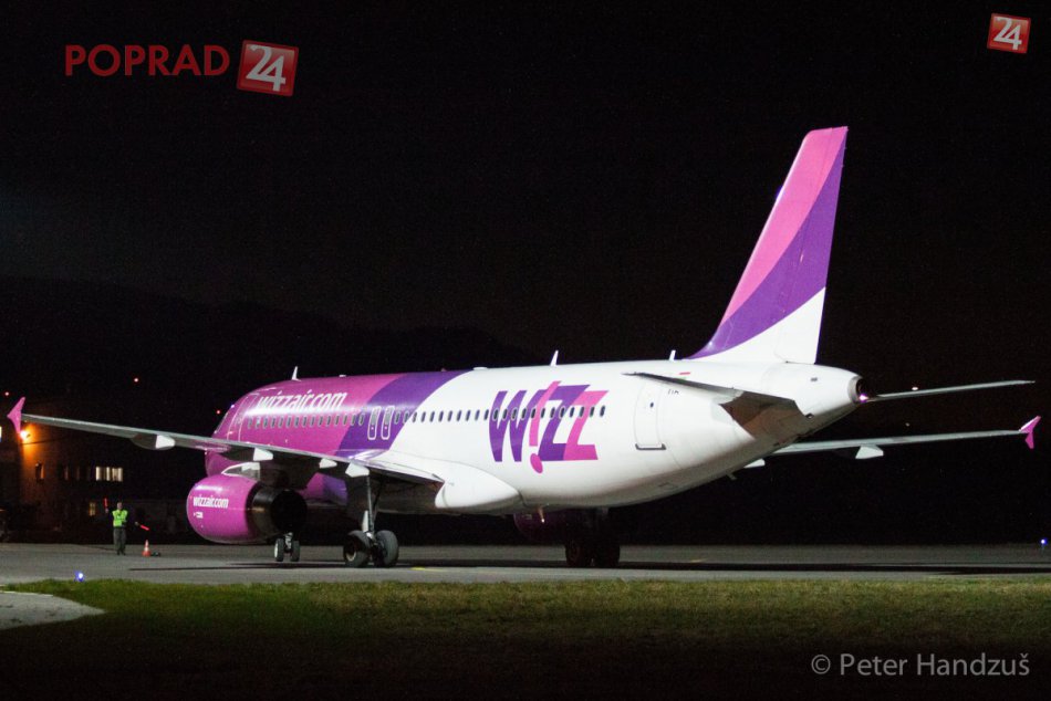 Lietadlo spoločnosti Wizzair už pristálo na popradskom letisku