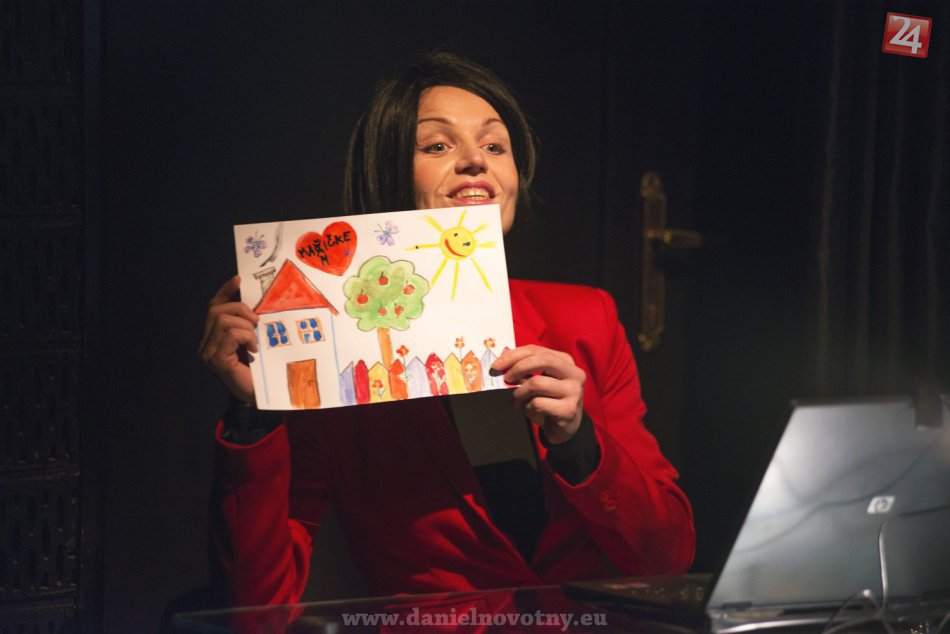 Inscenácia pre dospelých so skvelým hereckým obsadením