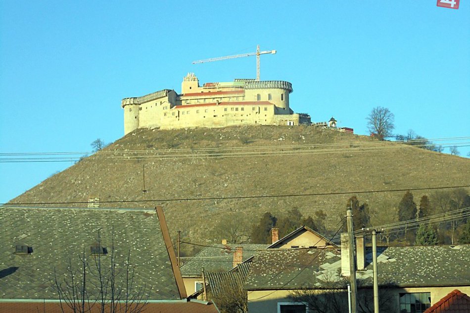 Obnova hradu Krásna Hôrka (foto-február 2015)