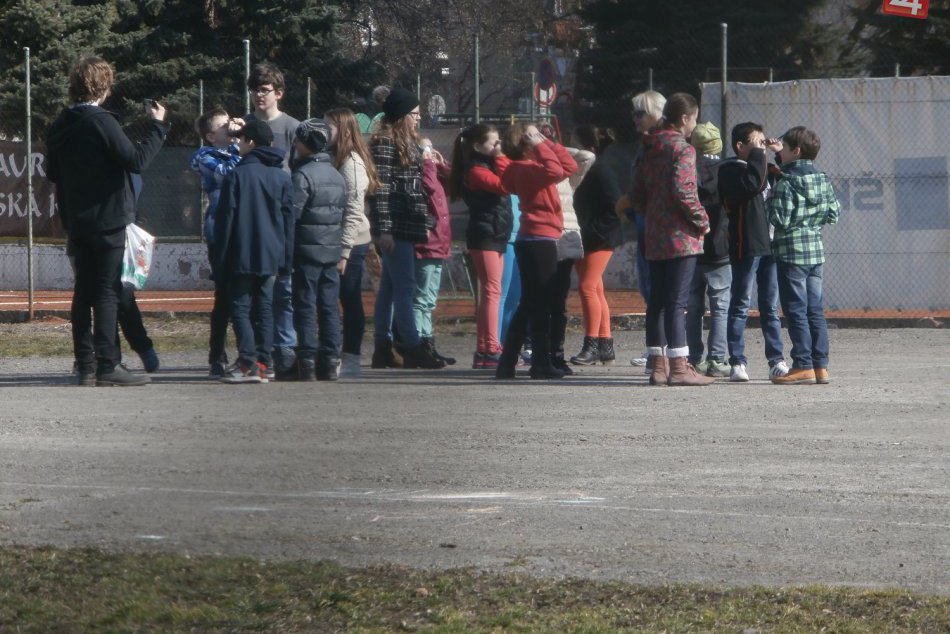 Zvolenčania sledovali zatmenie Slnka