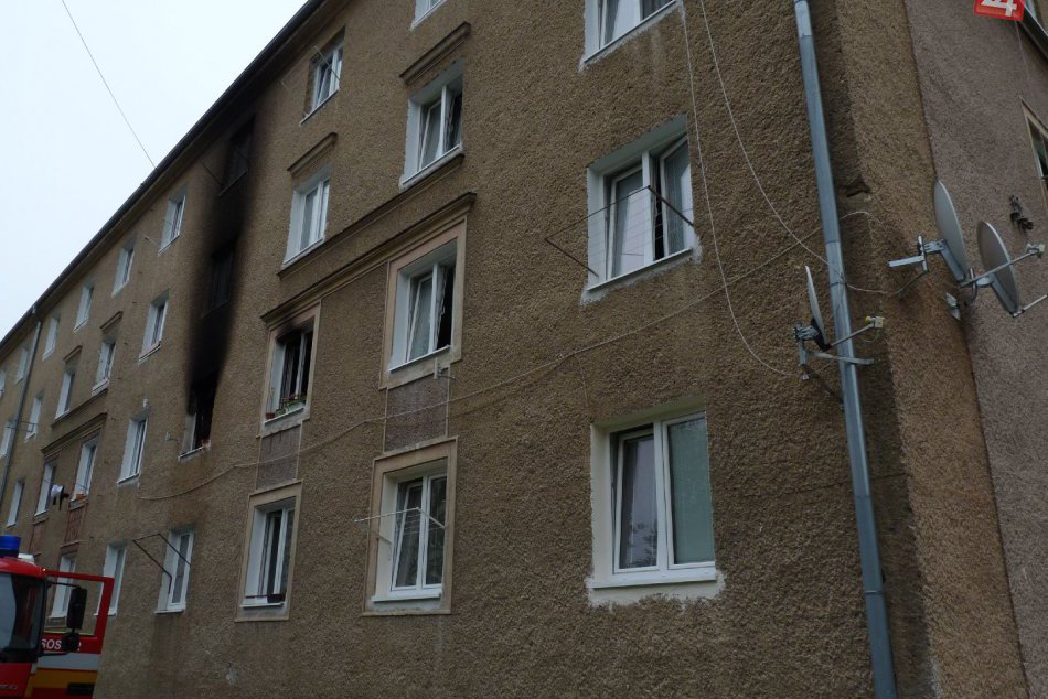 Požiar v Prievidzi: Evakuovať museli celú bytovku!