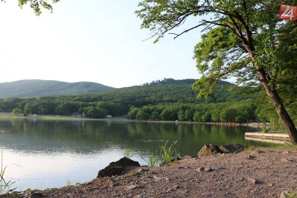 Vinianske jazero je pripravené na letnú sezónu