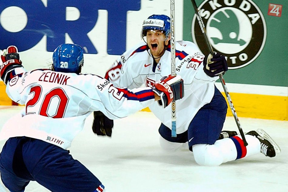 Do Michaloviec prišiel retro autobus s hercami