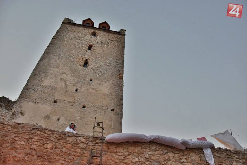 Predstavenie Perinbaba na Topoľčianskom hrade
