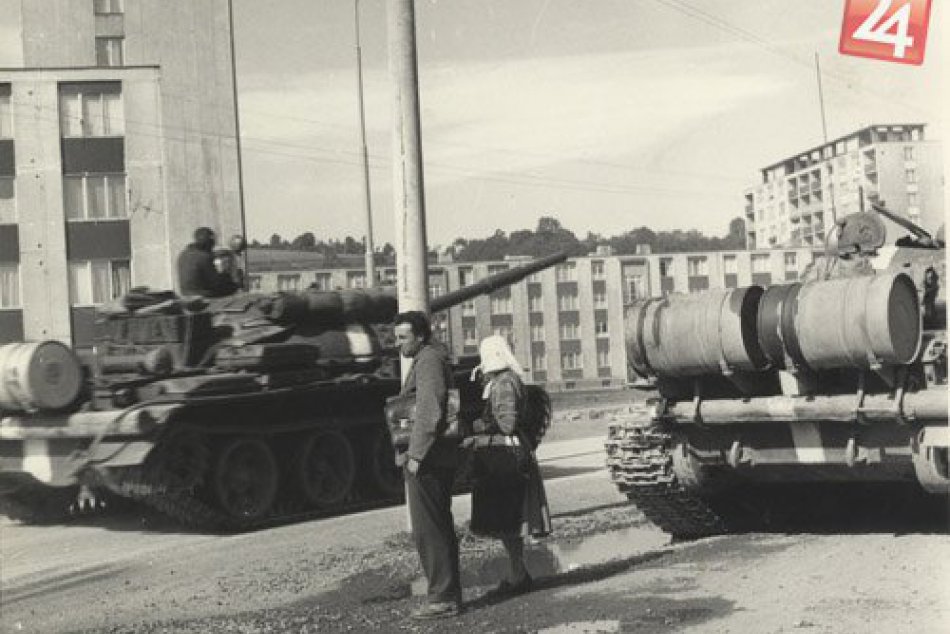 FOTO: Vpád vojsk Varšavskej zmluvy do Prešova