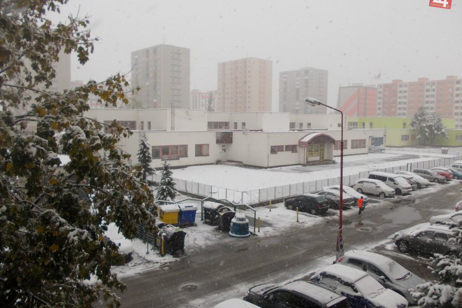 Prvý sneh v Spišskej potešil hlavne tých najmenších