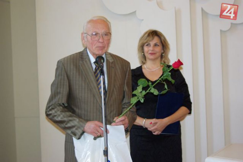 Stovky obyvateľov u primátora Michaloviec