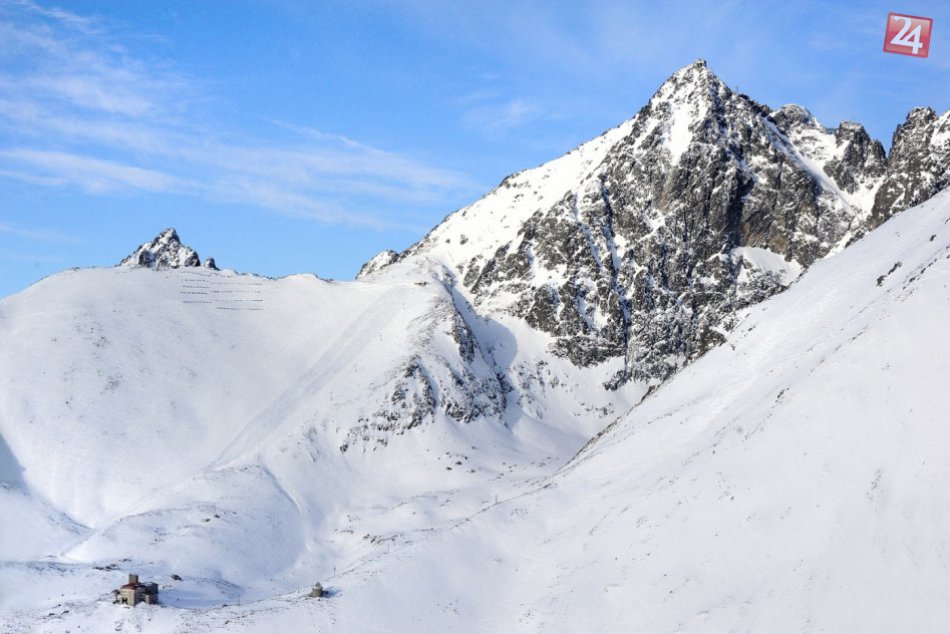 Nároční lyžiari, tešte sa: Lomnické sedlo sa oficiálne spúšťa do prevádzky