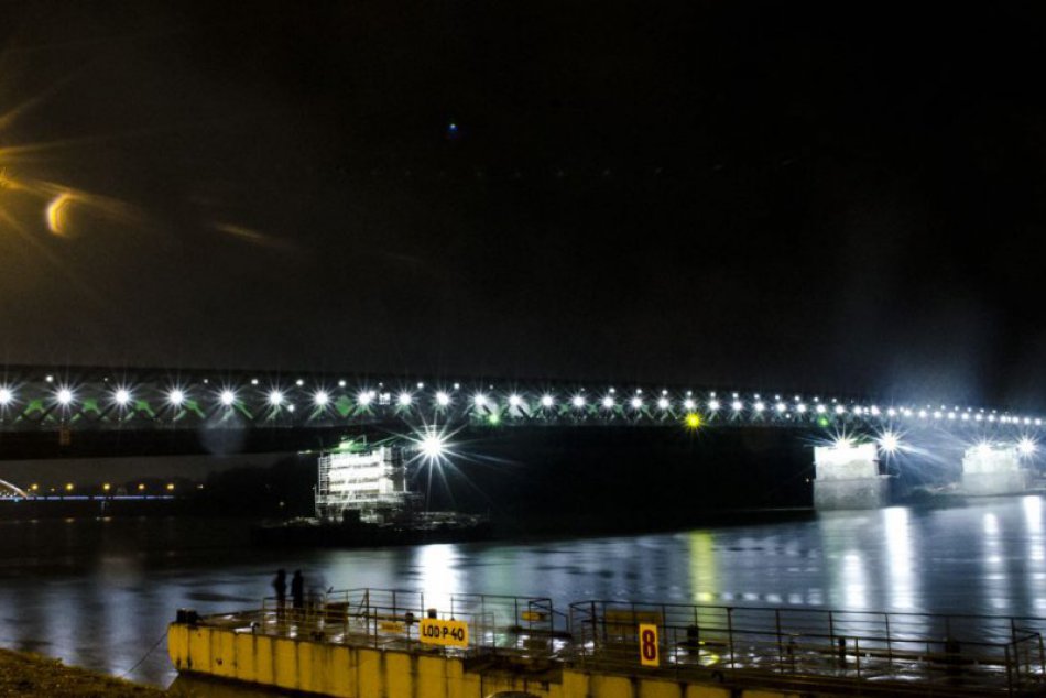 Osvetlene nového Starého Mosta
