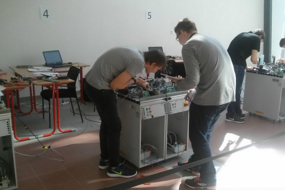 Úspech stredoškolákov z Nitry: Sú najlepší na Slovensku!