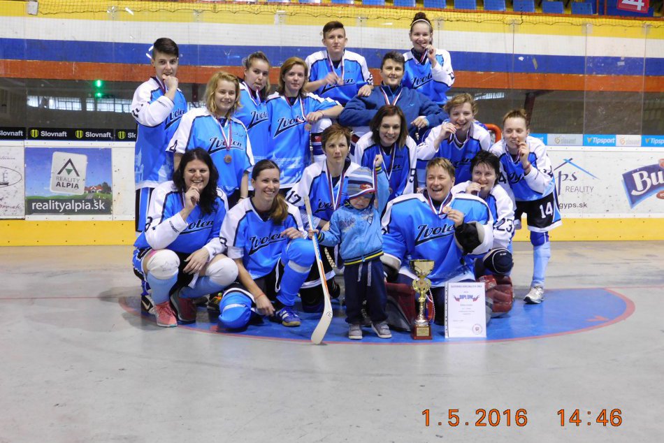 Ako zvolenské hokejbalistky obhájili bronz na Majstrovstvách SR
