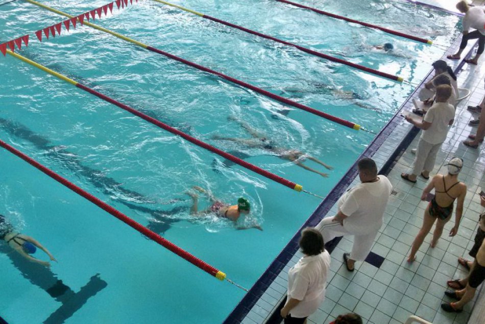 Majstrovstvá Západoslovenskej oblasti v plávaní