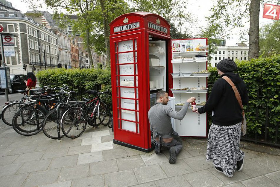 KURIOZITA DŇA: Nezájdete si na šalát do telefónnej búdky?