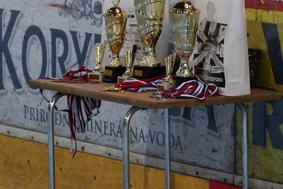 Záverečný turnaj žiackej florbalovel ligy v Aréne