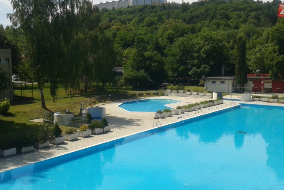 Považskobystrické kúpalisko je pripravené: Takto to na ňom vyzerá pred otvorením