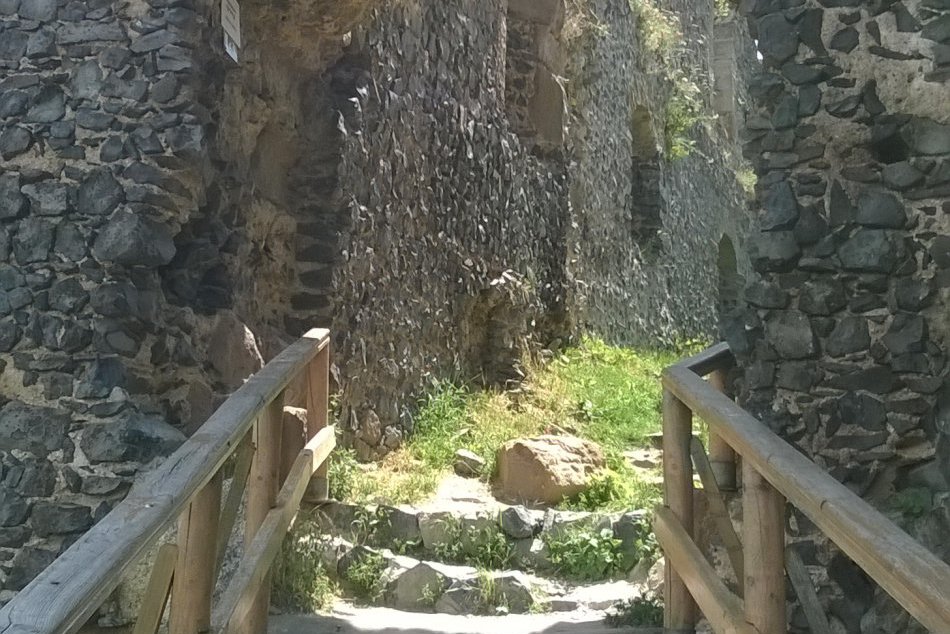 Šomoška - hrad na hranici