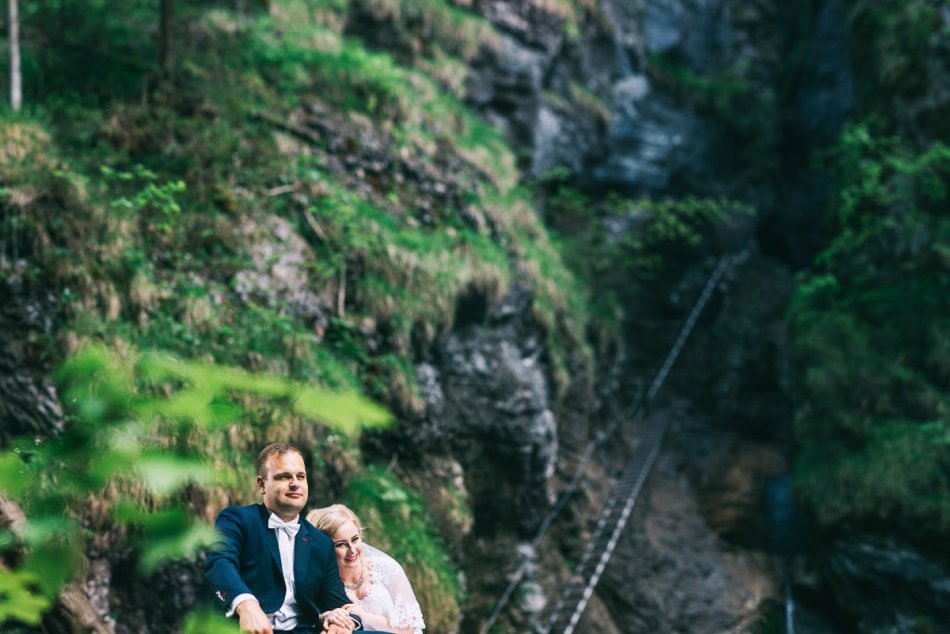 Parádny nápad: Zaľúbenci na Spiši nafotili originálne svadobné zábery