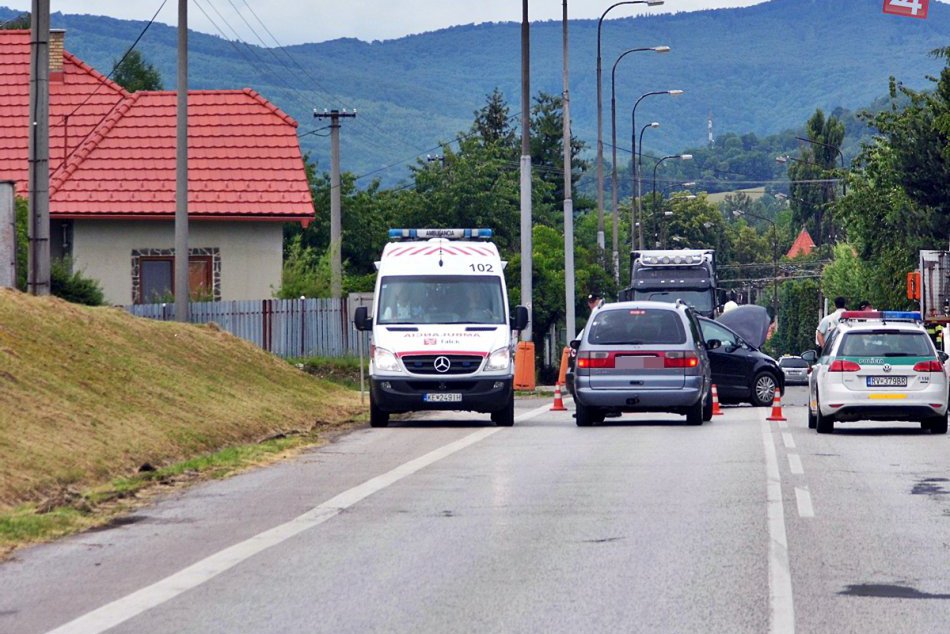 Obrazom: Dopravná nehoda pri obci Betliar