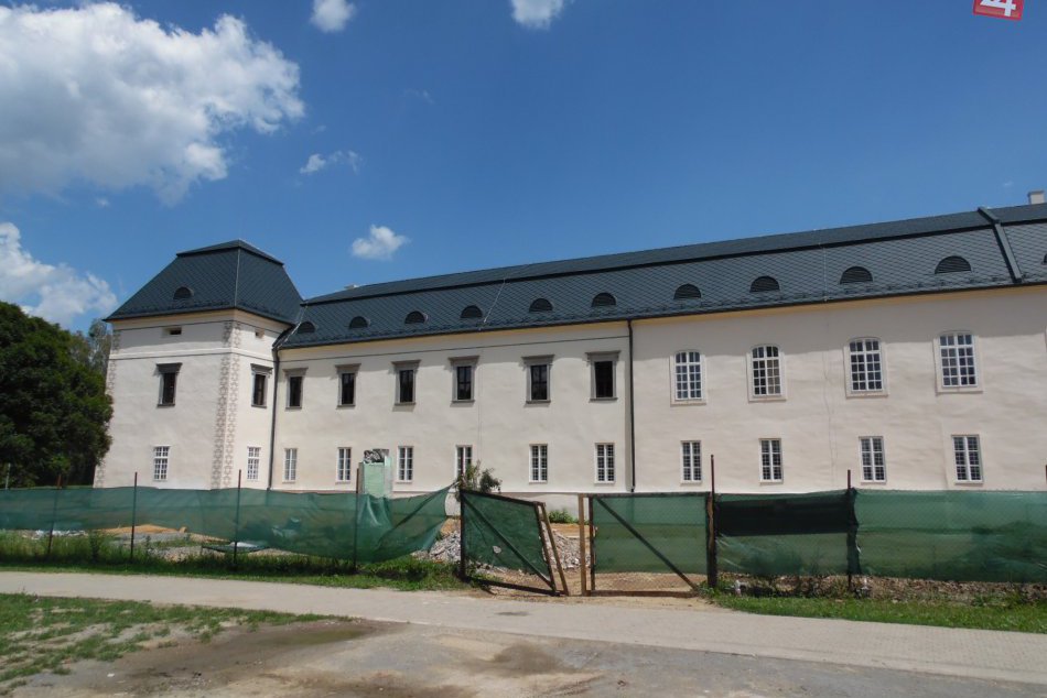 S foťákom okolo kaštieľa: Do konca rekonštrukcie zostáva už len niekoľko dní