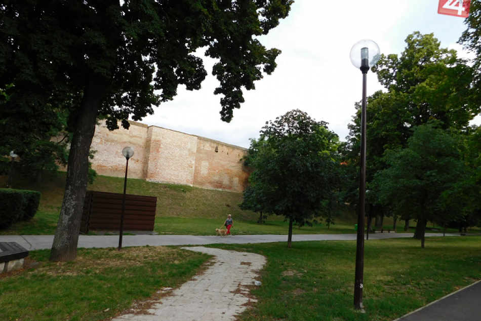 Trnavskí mladíci nám to prezradili: Tieto miesta obľubujeme na randenie! FOTO