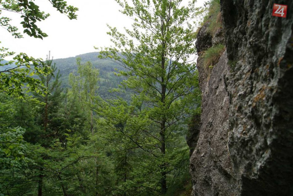 Neďaleko od Košíc ležia nádherné skaly