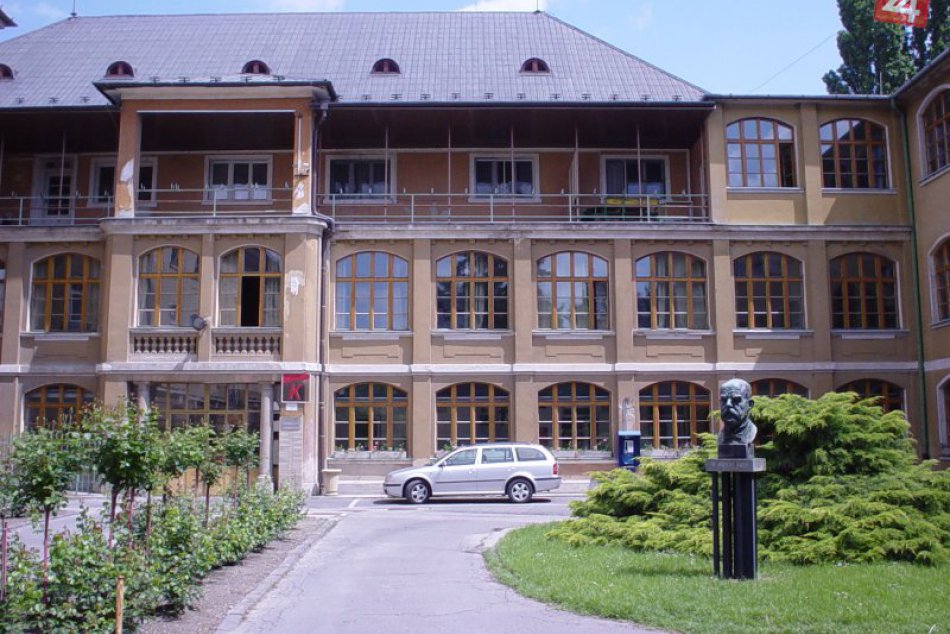 Špecializovaná nemocnica v Podunajských Biskupiciach
