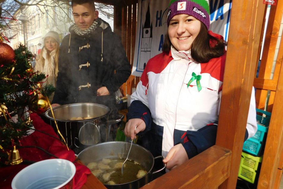 FOTO: Pochúťky na vianočných trhoch v Spišskej. TIETO nás zaujali najviac!
