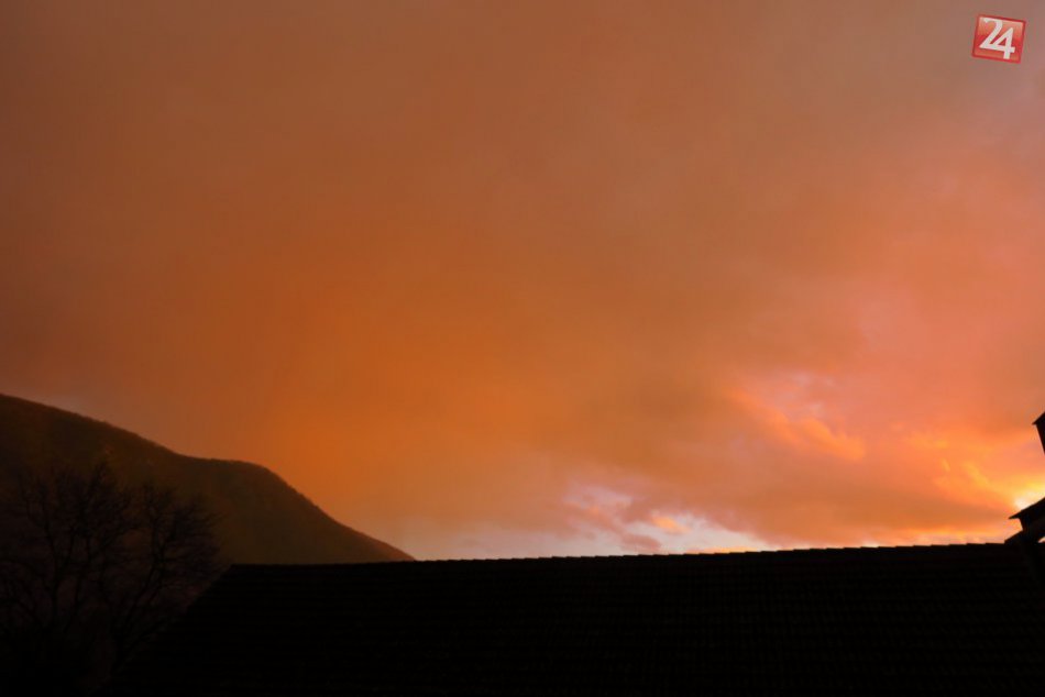 Obrazom: Zvláštna žiara