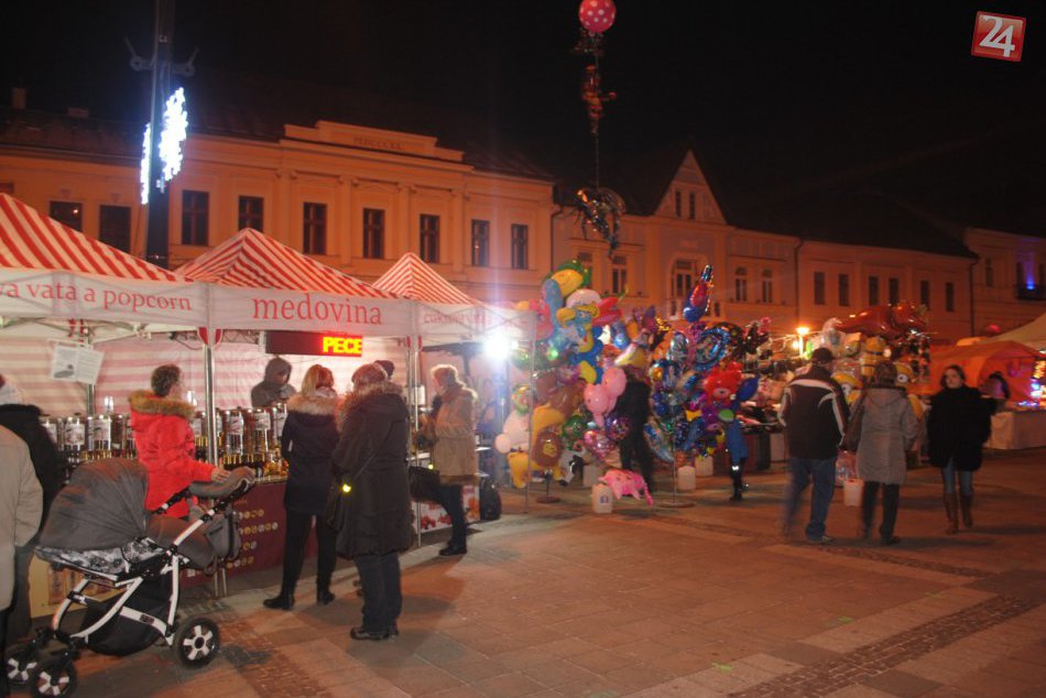 V OBRAZOCH: Vianočné trhy v Brezne 2016