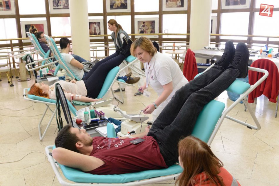 Dobrovoľníci na Divadelnej kvapke krvi: Darovali 19 litrov najvzácnejšej tekutin