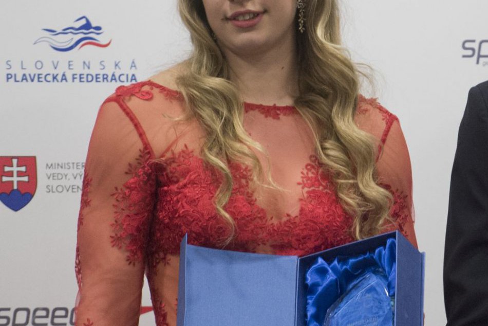 Najlepšia plavkyňou je je Andrea Podmaníková: Reprezentuje PIRANA SportClub Topo