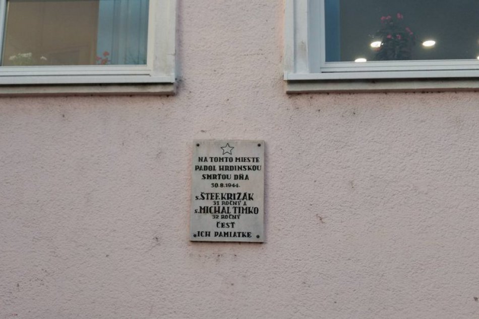 Foto: Aj takéto pamätné tabule nájdete v centre Spišskej