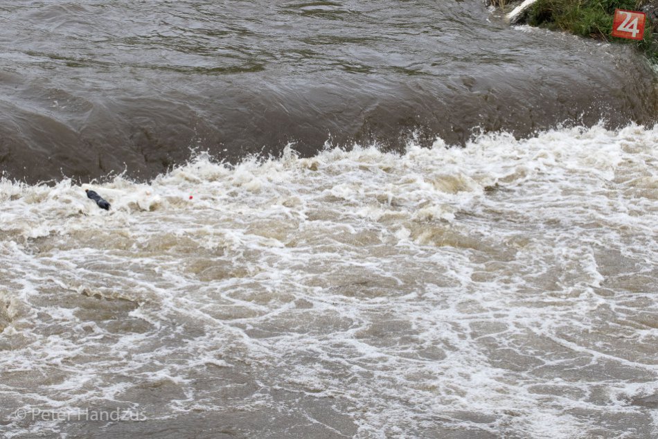 Varovanie meteorológov pre Poprad a okolie: Hrozí povodeň z trvalého dažďa