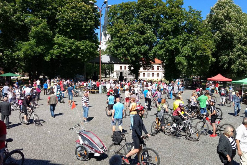 FOTOREPORTÁŽ: 700 cyklistov vytvorilo v Spišskej nový slovenský rekord