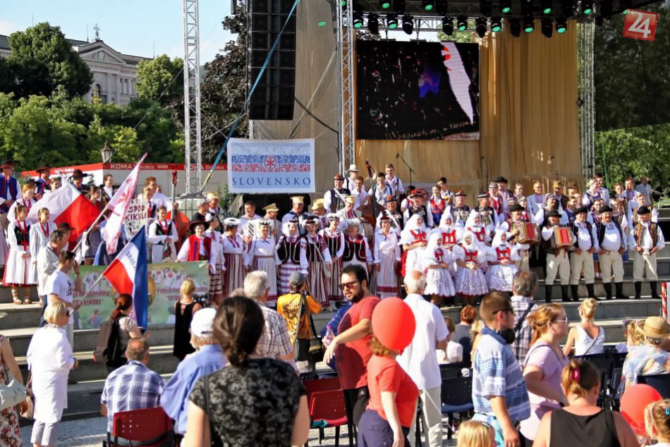 FOTO: Festival Slavica ukončil nitrianske mestské slávnosti, nechýbal sprievod