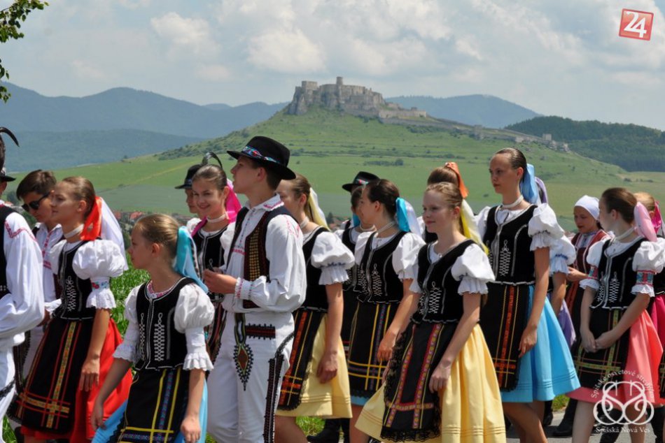 OBRAZOM: Atmosféra spišských folklórnych slávností zachytená objektívom