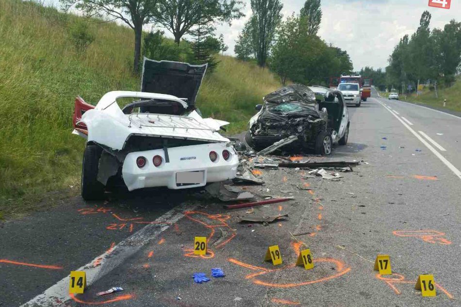 Tragická dopravná nehoda za Popradom: Spolujazdec neprežil zrážku dvoch áut
