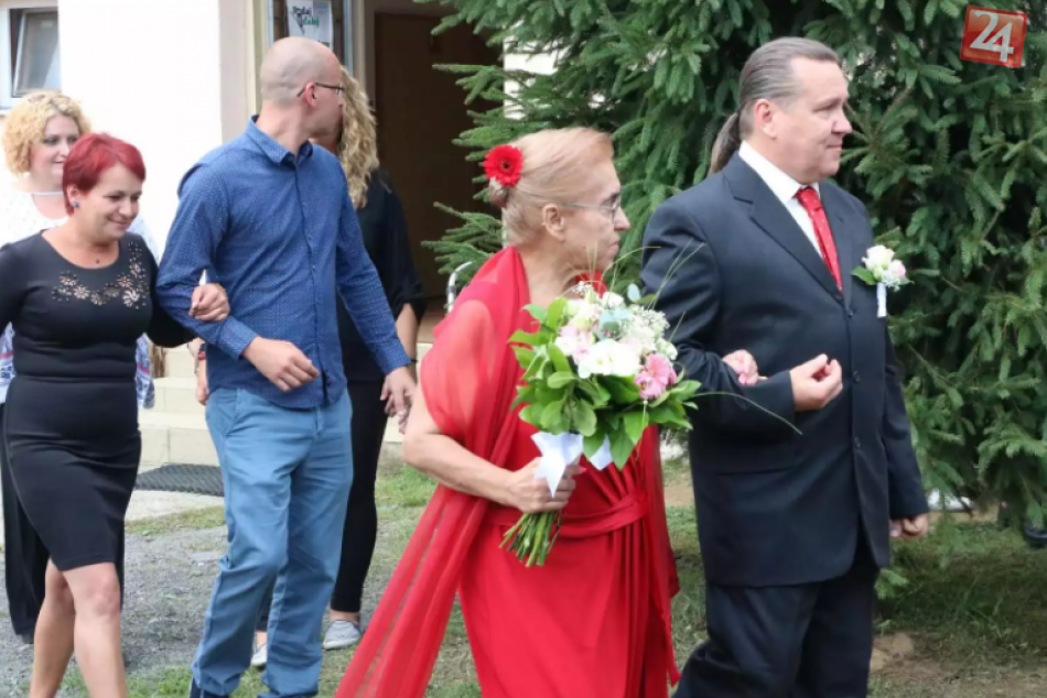 Manželia bojujú s ťažkým osudom: Svadbu v Prešove mali na netypickom mieste