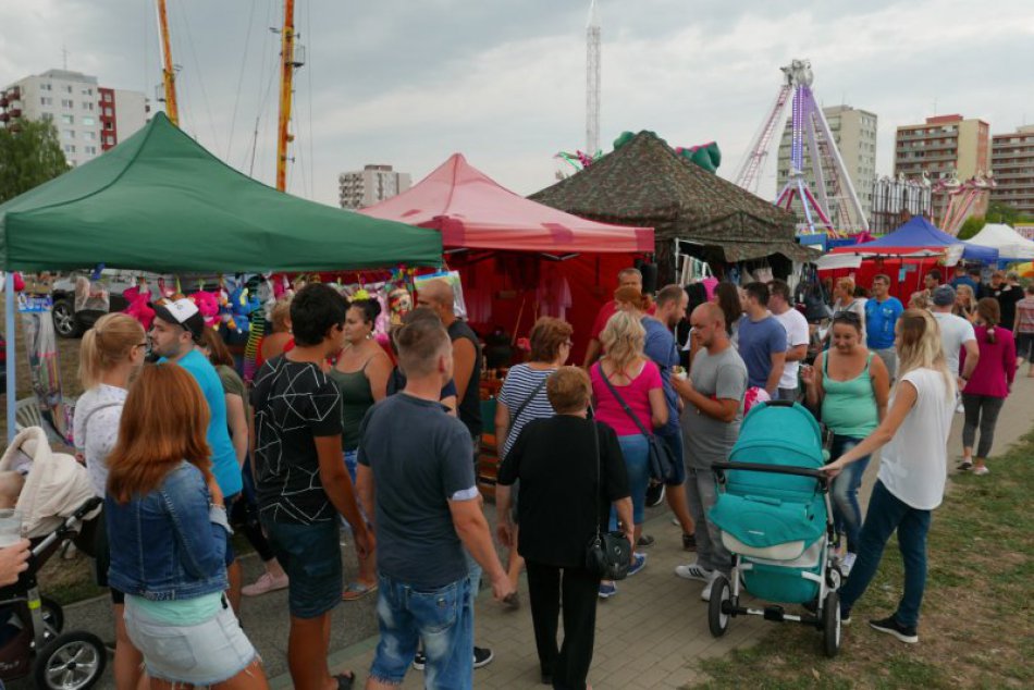 Klokočina ožila obľúbeným jarmokom, zábavu nepokazilo ani počasie